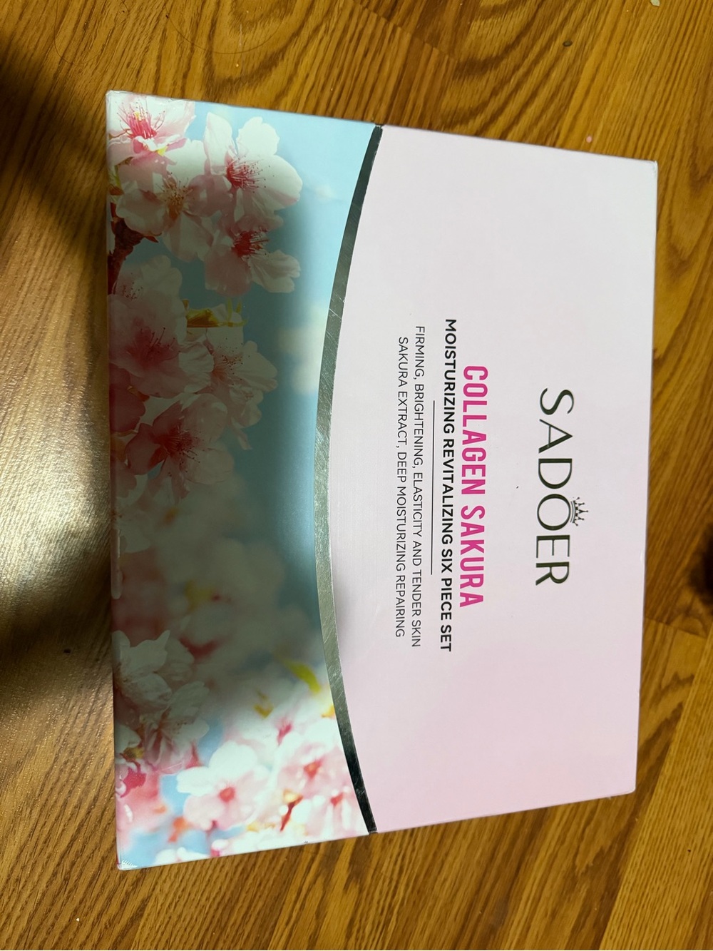 Collagen Sakura Moisturizing Revitalizing Set - Pink